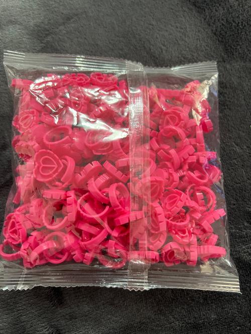 100Pcs Disposable Heart Shaped Eyelash Extension Glue Rings photo review