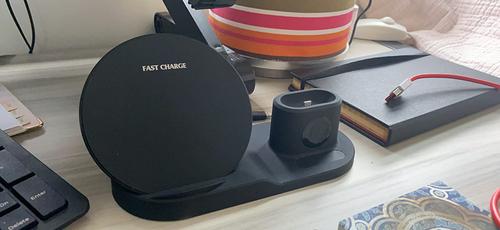 3 In 1 Wireless Charger Dock Station photo review