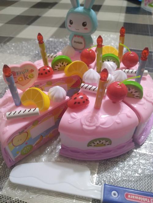 "Jouets de cuisine de jeu de simulation de 37 pièces avec de la nourriture pour gâteaux pour les enfants" photo review