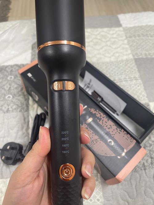 Automatic Curling Iron with Rotating Ceramic Tongs photo review