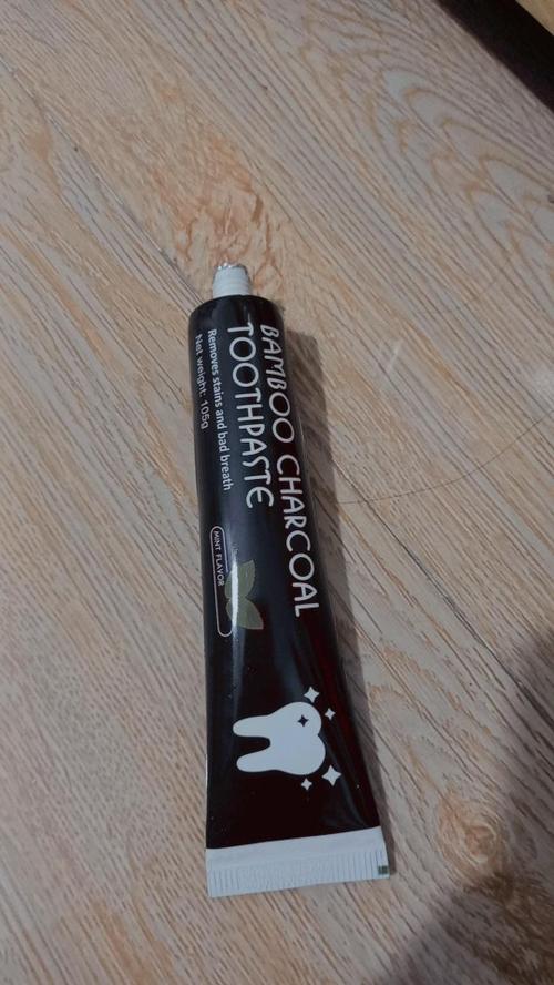 Bamboo Charcoal Toothpaste Teeth Whitening photo review