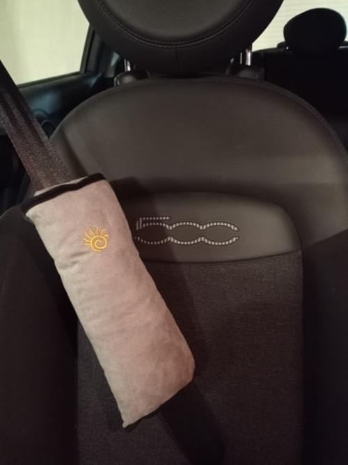 Car Safety Belt Pillow for Kids - Protect & Comfort Your Child in the Car photo review