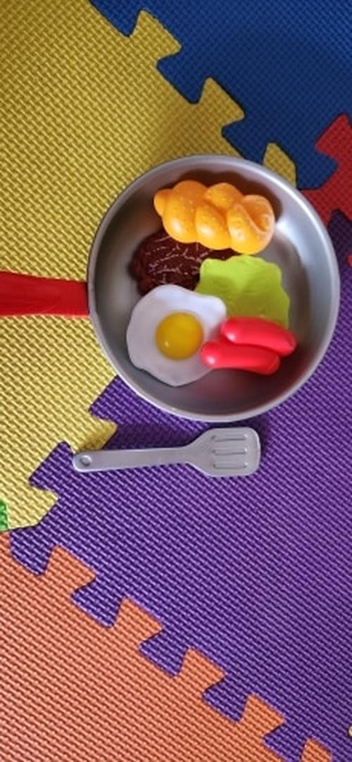 Children's Kitchen Toy Set with Steak Pan and Food for Girls & Boys photo review