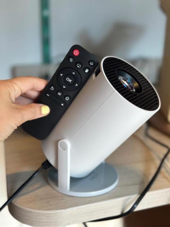 Compact Home Projector photo review