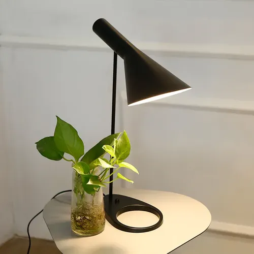 Industrial Table Lamp with Classic Design for Bedroom, Bedside, and Night Light