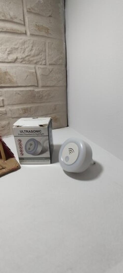 Intelligent Ultrasonic Mosquito Killer Lamp with Night Light for Mother and Baby photo review