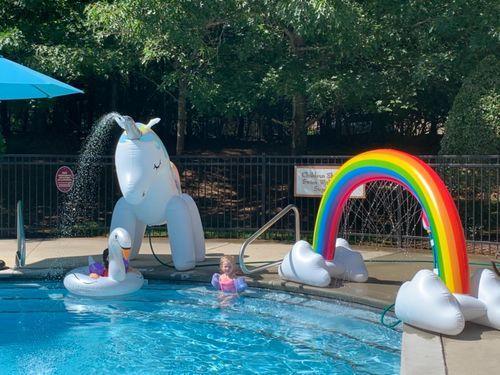 Large Kids Inflatable Water Sprinkler Toy, Inflatable Rainbow Sprinkler photo review