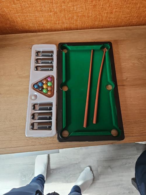 Mini Pool Table For Kids With 2 Pool Cues, Set Of Billiard Balls And Rack, Complete Small Pool Table Set For Children photo review