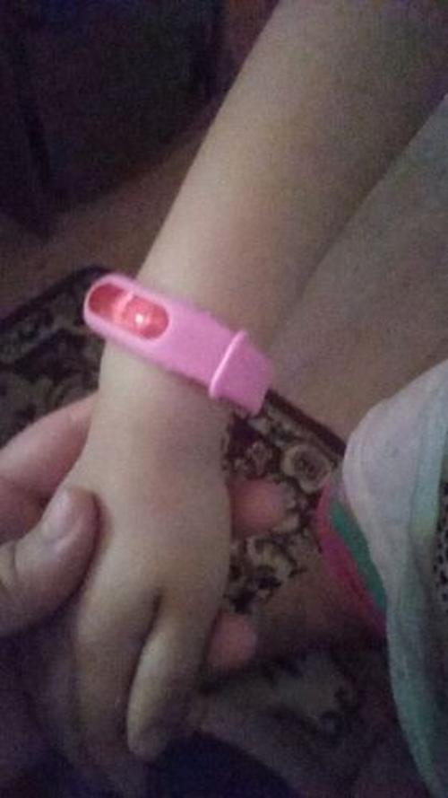 Mosquito Repellent Bracelet - Human Anti-Flea, Tick & Mosquito Bracelet photo review