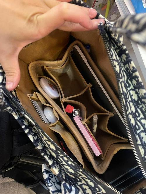 Multi-Pocket Handbag Organizer photo review