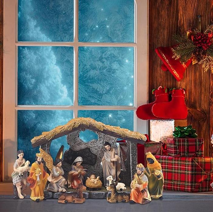 Nativity Set 12-Piece Christmas Nativity Scene Figurine, Hand Resin Craft Statue