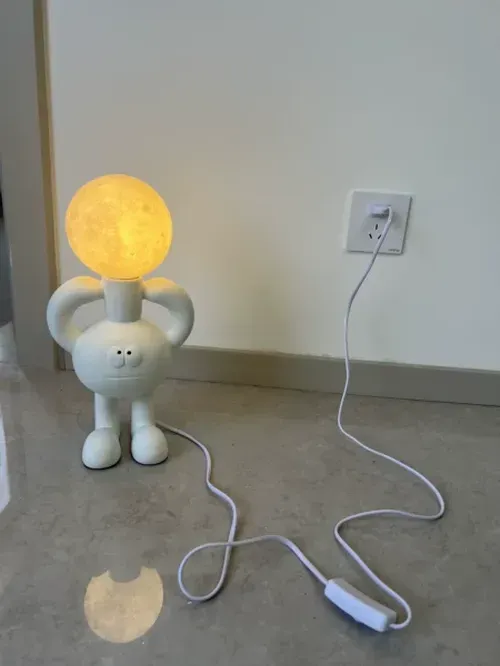 Nordic Big Foot Resin Table Lamp with Cartoon Glass Ball Cover for Home Decoration photo review