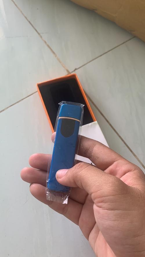 Rechargeable Touch-Sensitive Flameless Cigarette Lighter photo review