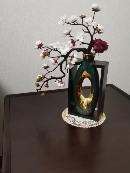 Style Ceramic Vase with Wooden Frame for Modern Home Decor photo review