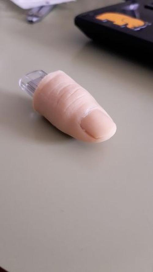 Thumb Shaped Flash Drive, Silicone Finger U Disk, USB Flash Memory Drive photo review