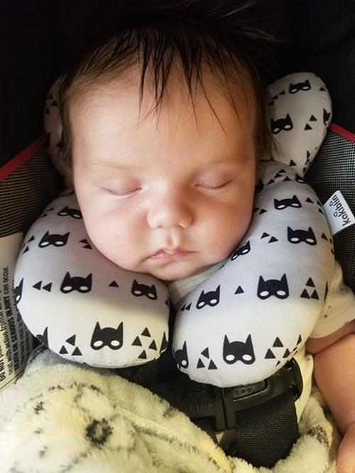 Toddler U-Shaped Neck Pillow photo review