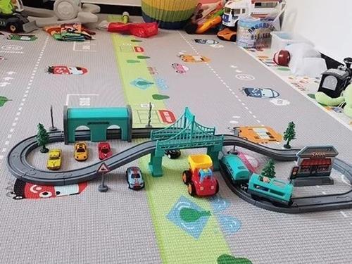 Train Sets for Boys & Girls, Battery Operated Train Set with Tracks Magnetic Connection, Train Set for Toddler photo review