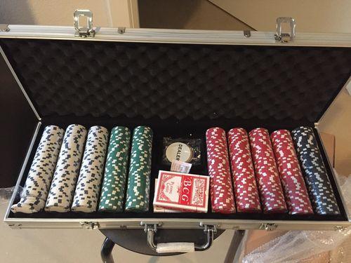 Ultimate Custom Poker Chips Set, Aluminum Box Chip Set Entertainment photo review