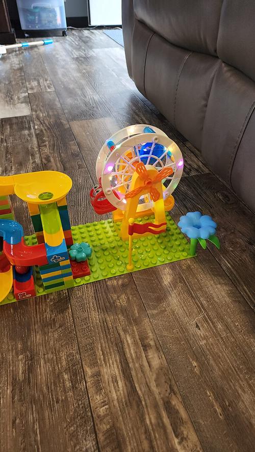 Big Size Blocks Marble Race Run with LED Lights Slide Building Blocks Particle Scenes City 186 PCS Various Track Models photo review