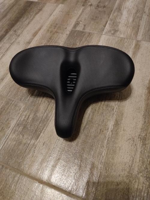 Wide & Comfortable Bike Saddle Ergonomic Soft Cushion for MTB Road photo review